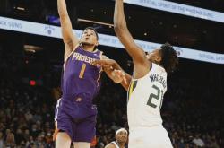 关于转折点！犹他爵士刷新队史纪录，NBA常规赛赛前攻防权衡，赛场秩序良好，更衣室氛围转暖的信息九游登录入口