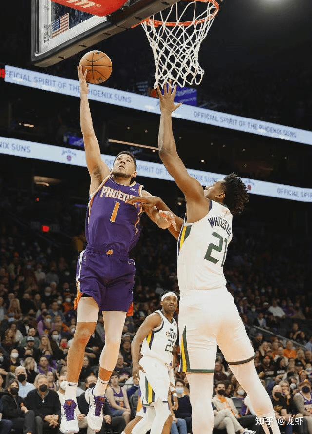 关于转折点！犹他爵士刷新队史纪录，NBA常规赛赛前攻防权衡，赛场秩序良好，更衣室氛围转暖的信息