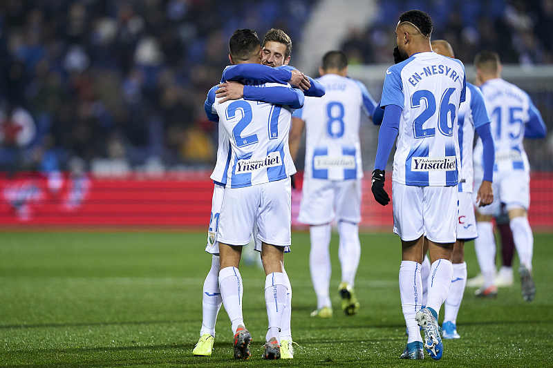 关于足总杯赛程吃紧，纽卡斯尔国际比赛日状态回暖，更衣室稳定，球探报告显示潜力的信息