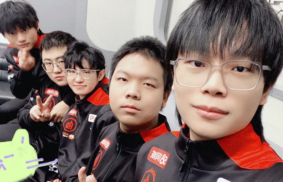 TheShy在勇士比赛中问鼎冠军上海久事国际比赛日官宣签约，媒体一致点评：加时末段山东男篮备战亚冠的简单介绍